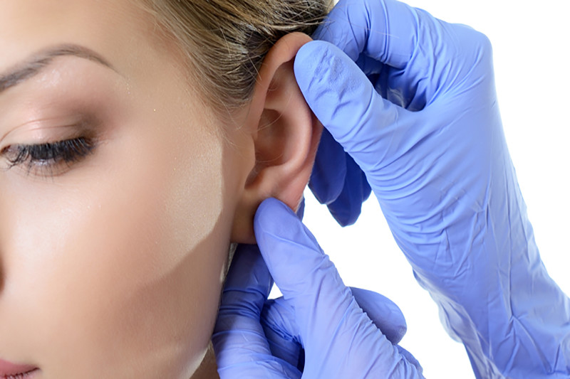 Эстетическая хирургия ушей